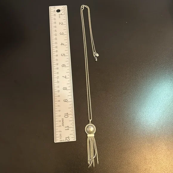 Adjustable length Lucky Brand Chain Necklace with Fringe #141. Silver tone - Picture 3 of 5